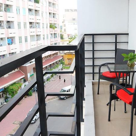M-H5 Serviced Apartments Thành Pho Ho Chí Minh Esterno foto