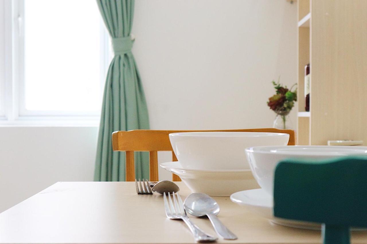 M-H5 Serviced Apartments Thành Pho Ho Chí Minh Esterno foto